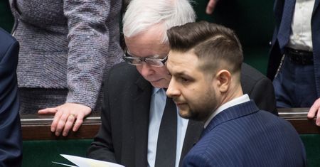 Aborcja w Polsce tematem narady w PiS. "Ziobryści" z nowym projektem dla kobiet w ciąży i osób niepełnosprawnych