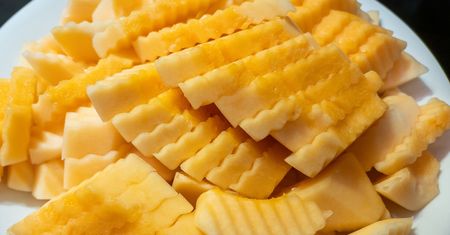 Mówią o nim "papieski owoc". Jedz jak najczęściej, bo wspiera serce i poprawia trawienie