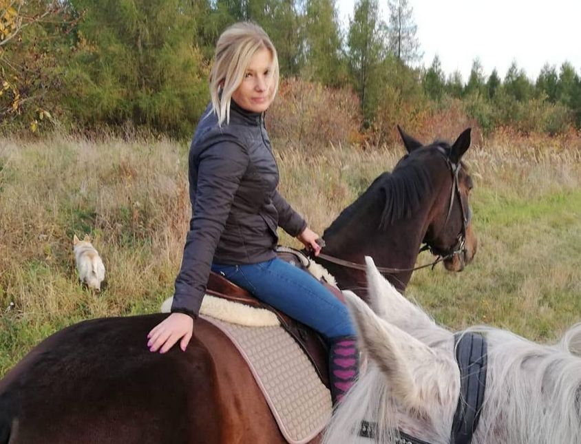 Ilona uwielbia jazdę konną