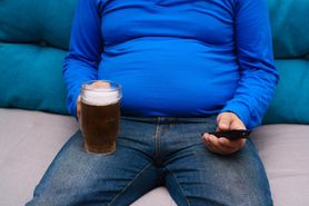 Naga prawda o piwnym brzuchu. Tkanka tłuszczowa na brzuchu jest szczególnie niebezpieczna 