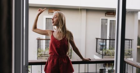 Na balkonie nie wszystko wolno. Te błędy mogą sporo kosztować