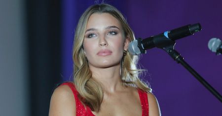 Prawdziwe nazwisko Julii Wieniawy. Tak tłumaczy się fanom