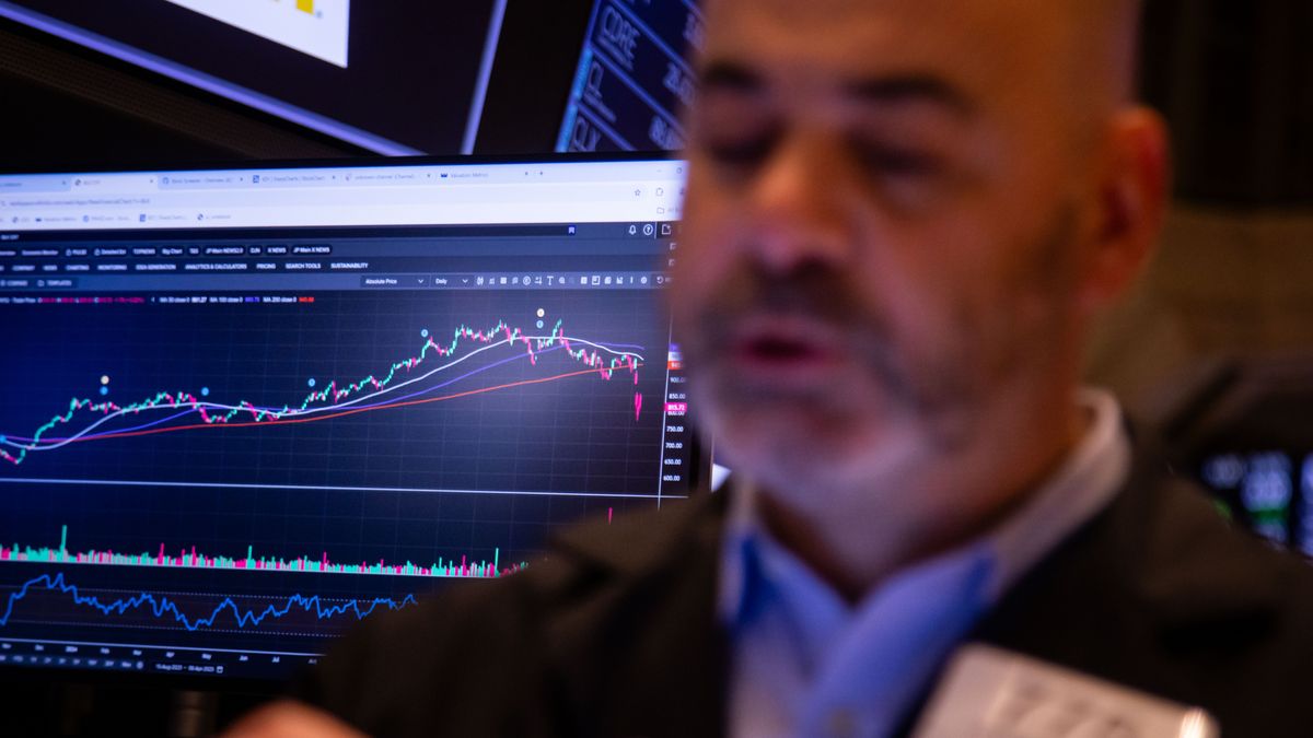 A Blackrock Inc. chart on the floor of the New York Stock Exchange (NYSE) in New York, US, on Wednesday, April 9, 2025. US equity futures extended declines on Wednesday with the S&P 500 Index trading on the brink of a bear market as China retaliated against the US and further raised tariffs on American goods. Photographer: Michael Nagle/Bloomberg via Getty Images