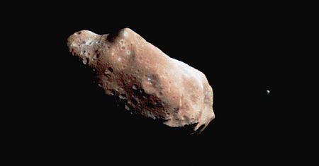 Stumetrowa planetoida minie Ziemię. Dokładnie o 02.55