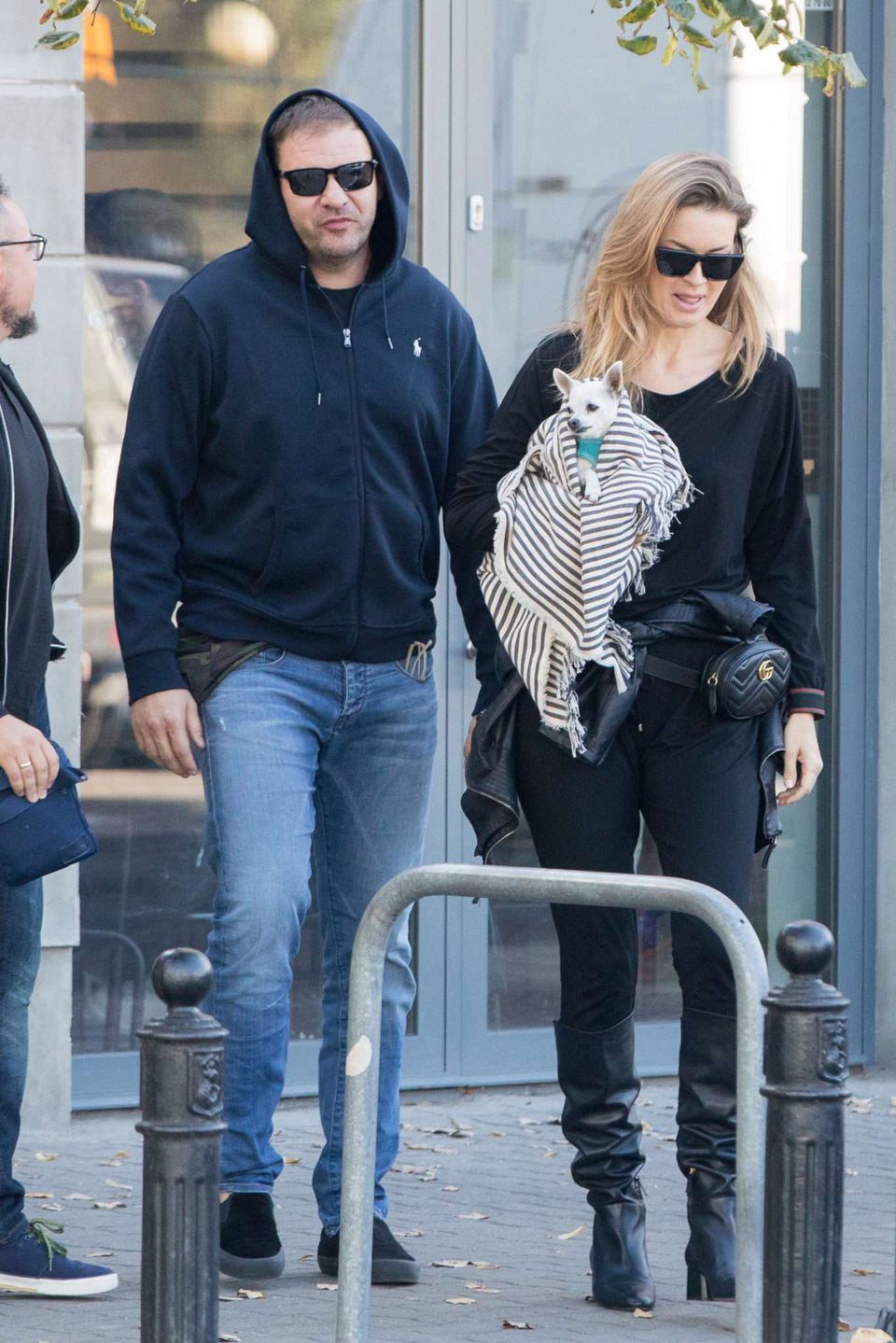 Tomasz Karolak i Dziun (Magda Malicka) z psem wyszli z modnej restauracji
