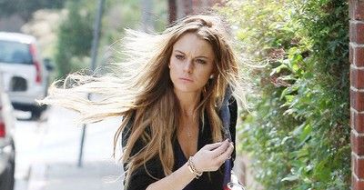 Trzeba dokarmiać Lindsay Lohan!
