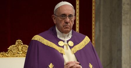 Papież spotkał się z osobami głuchoniemymi i niewidomymi