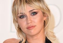 Miley Cyrus jeszcze bardziej ścięła włosy. Zobaczcie jej metamorfozę