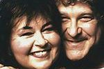 "Downwardly Mobile": John Goodman i Roseanne Barr razem na polu kempingowym