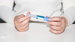 Skutek uboczny stosowania leku na odchudzanie. Ma związek z dietą 