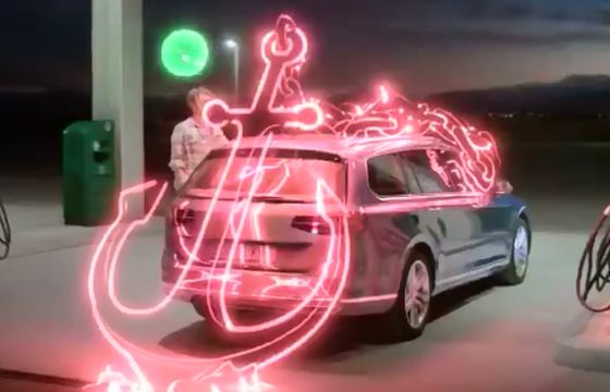 BP reklamuje paliwa z technologią Active (wideo)