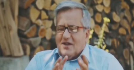 Komorowski u Palikota. Ujawnia, jak się bratał z prezydentem Rosji