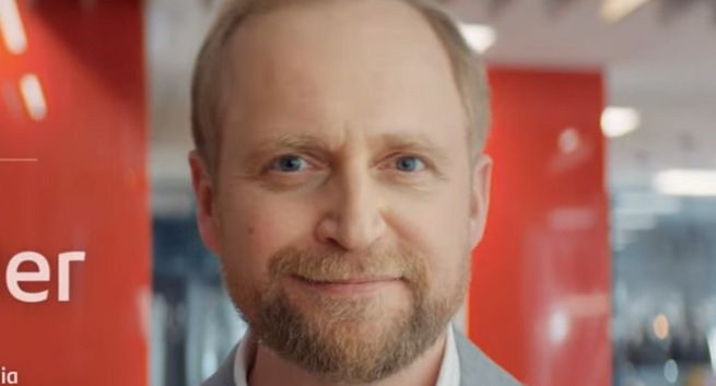 Piotr Adamczyk nowym bohaterem reklam Santander Bank Polska