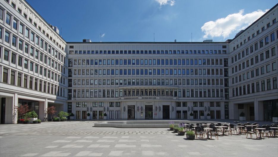 Centrum "Nowy Świat" to również siedziba nieistniejącego ministerstwa