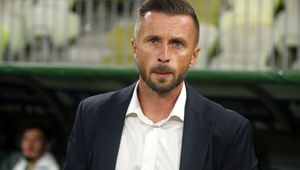 Lechia Gdańsk chce być bogatsza o trzy punkty. Na razie jest uboższa o trenera