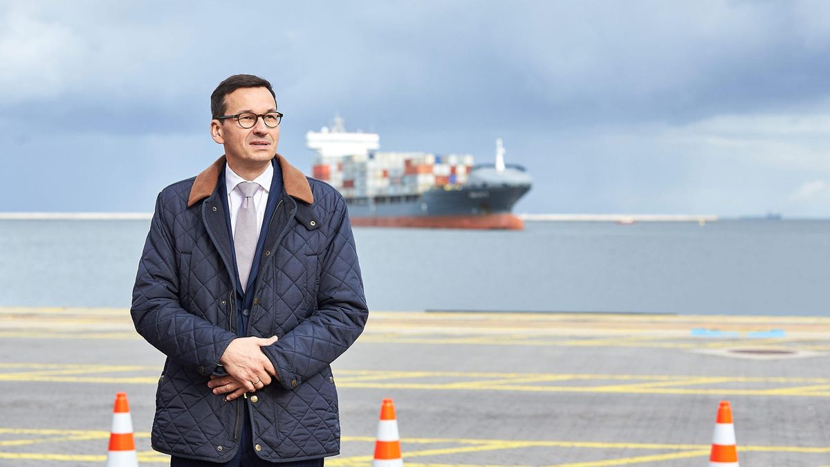 Mateusz Morawiecki zostanie nowym premierem rządu. Na stanowisku zastąpi Beatę Szydło, która będzie... wicepremierem