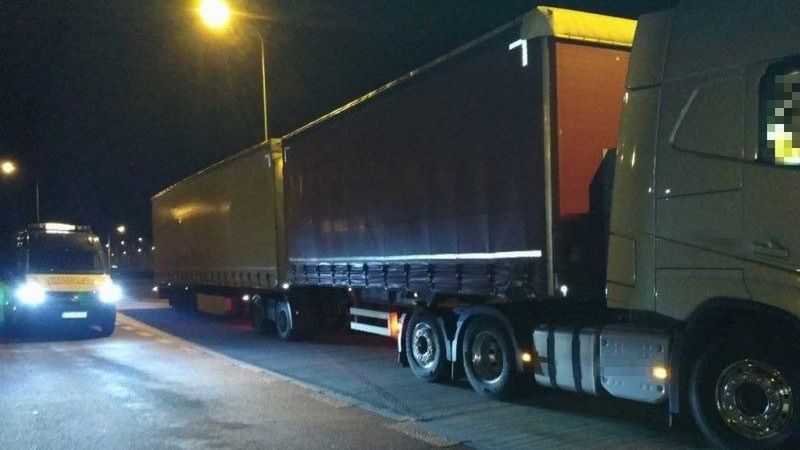 Zestaw okazał się zdecydowanie za długi.