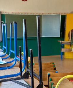 Nauczanie hybrydowe. Rodzice uczniów sami podejmują decyzje. Problemy z sanepidem