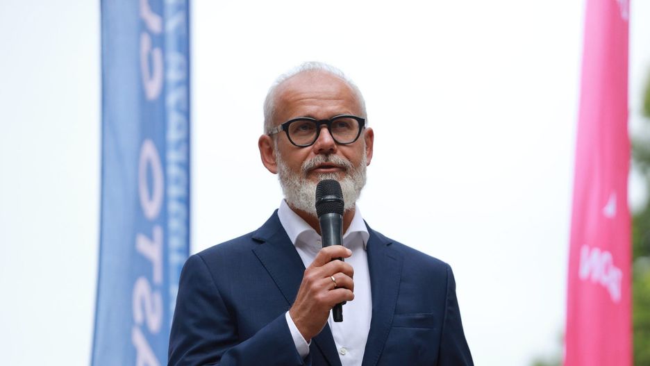 Tauron zarządzany przez Grzegorza Lota był pierwszą spółką, która otrzymała z KPO prawie 5 mld zł na rozwój i modernizację sieci elektroenergetycznej oraz 310 mln zł na cyfryzację infrastruktury.