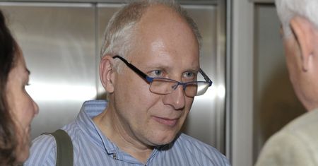 Kuba Sienkiewicz wygrał w sądzie. Dostał w spadku dom polskiej gwiazdy