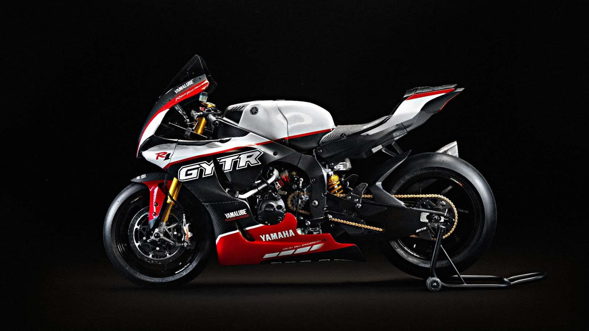 Yamaha R1 GYTR Pro 25th Anniversary