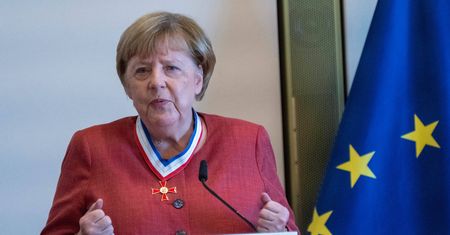 "Miód na uszy Putina". Eksperci krytykują wypowiedź Merkel