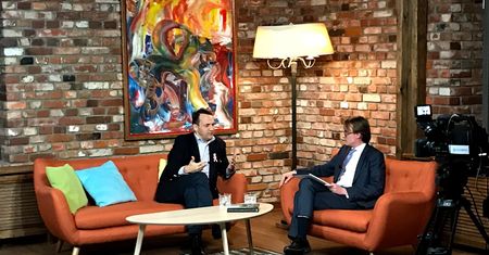 Starcie europosła KO Radosława Sikorskiego z korespondentem TVP Cezarym Gmyzem