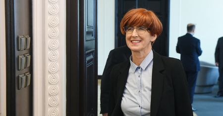 Minister Rafalska o zmianach dla pracowników i emerytów