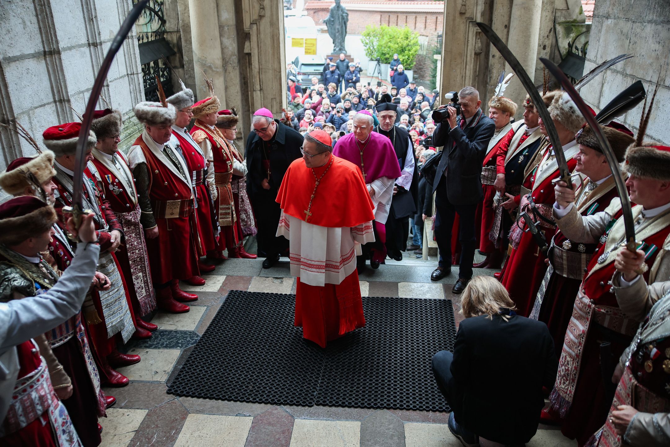 Ingres kardynała Grzegorza Rysia na metropolitę
