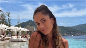 To nowa koleżanka Lewandowskiej. Jedna z najpiękniejszych WAGs Barcelony