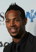 ''Smart Ass'': Marlon Wayans śmieje się z paradokumentów