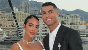 Sporo. Wiadomo, o ile Ronaldo jest starszy od swojej partnerki