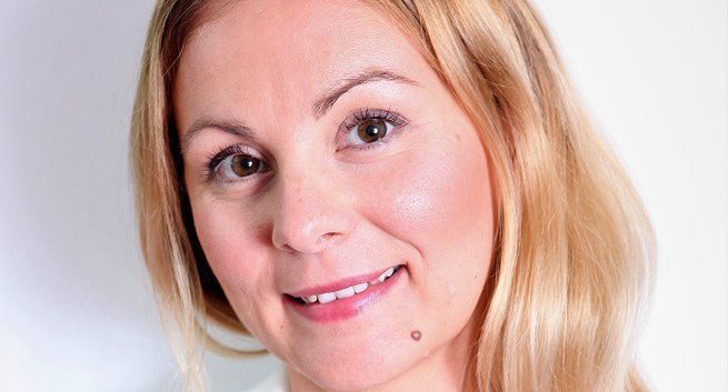 Anna Gorczyca za Alicję Miklaszewską w OMD Macroscope