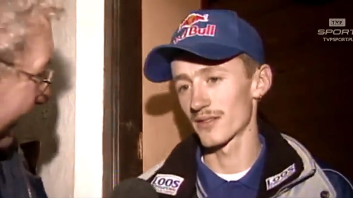 Adam Małysz po zwycięstwie w Turnieju Czterech Skoczni w 2001 roku