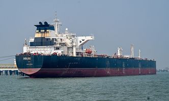 Ubezpieczeniowy szok na morzu. Kryzys w Ormuz winduje koszt transportu ropy o miliony