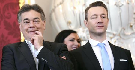 Fala rezygnacji po dymisji kanclerza. Odchodzi minister finansów