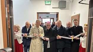 Uroczyście otwarto Ośrodek Rehabilitacyjno-Szkoleniowy imienia Rodziny Ulmów w Ostrowcu Świętokrzyskim. To miejsce wsparcia i nadziei