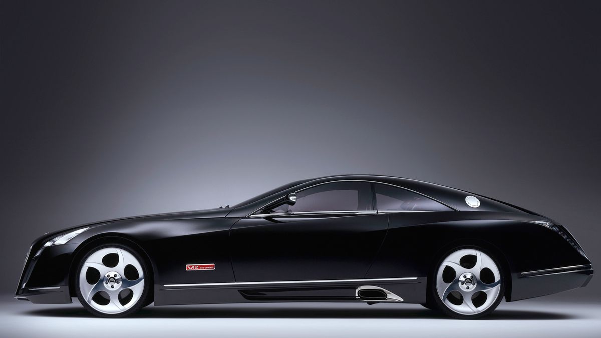 Przypomnijmy, że Exelero miał 5,9-litrowe V12, które dzięki turbodoładowaniu rozwijało 700 KM i 1020 Nm. Jego prędkość maksymalna wynosiła 351 km/h.