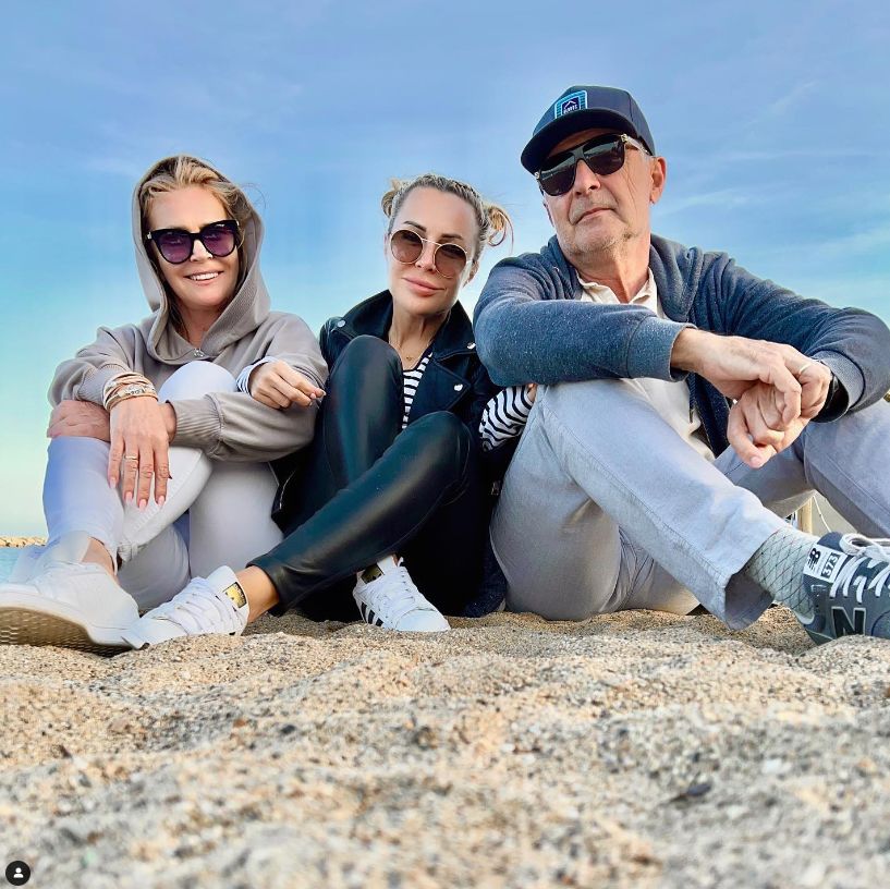 Blanka Lipińska z rodzicami