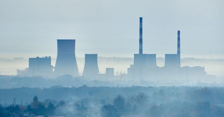 Wróciły mrozy, a wraz z nimi smog. W tych miastach jakość powietrza była najgorsza