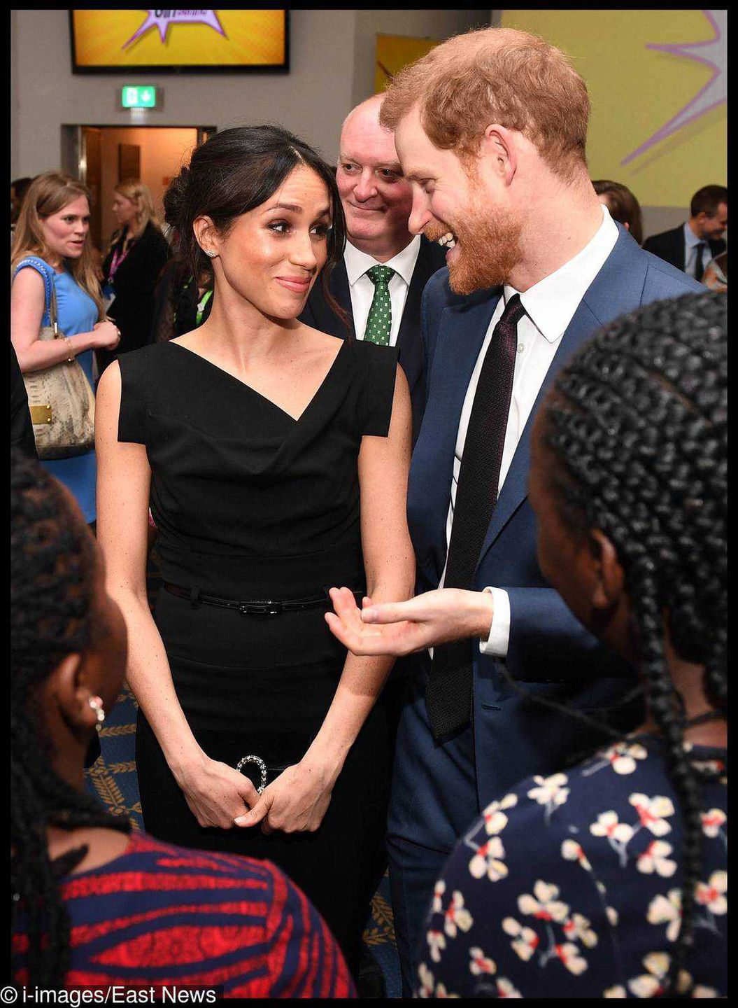 Meghan Markle w czarnej sukience