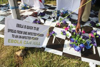 Epidemia wirusa Ebola zabiła już 932 osób. Nadzwyczajne posiedzenie WHO