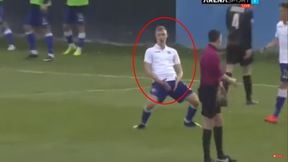 Świętował jak Cristiano Ronaldo i wyleciał z boiska. Kuriozalna czerwona kartka