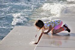 Bon turystyczny na każde dziecko. Kto i kiedy dostanie 500 zł na wakacje?