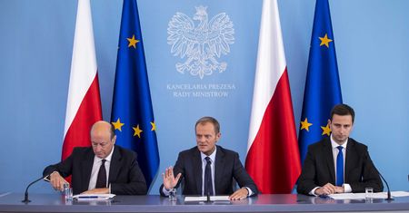 ZUS czy OFE? Zobacz, kto lepiej zarządzał naszymi pieniędzmi