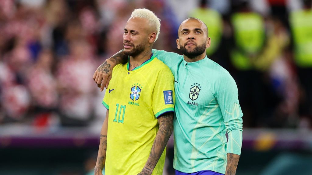 Getty Images / Zhizhao Wu / Na zdjęciu: Neymar i Dani Alves