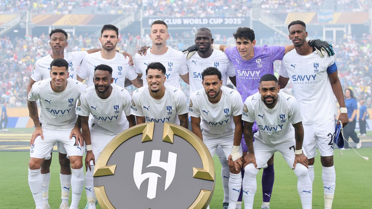 Getty Images / Alex Grimm / Na zdjęciu: drużyna Al-Hilal podczas KMŚ 2025