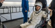 Astronauci zabrani na noszach. Byli w kosmosie o 278 dni za długo