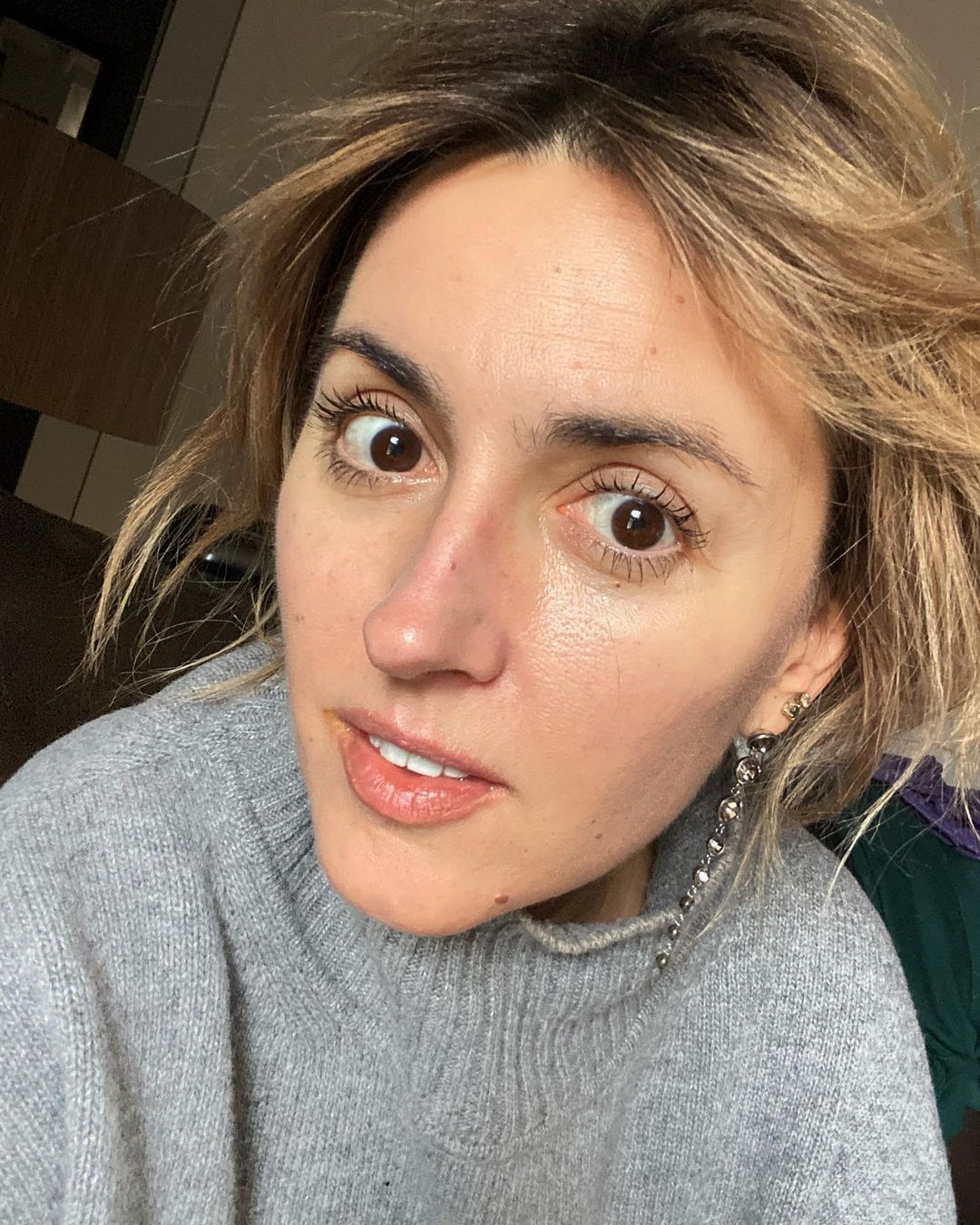Karolina Szostak bez makijażu