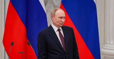 Putin spełni swoje "obłędne marzenie"? Szef NATO alarmuje